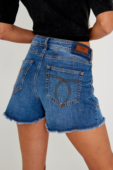 SHORT SAMUELA