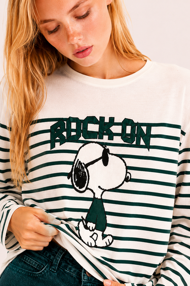 Snoopy Rock On T-shirt