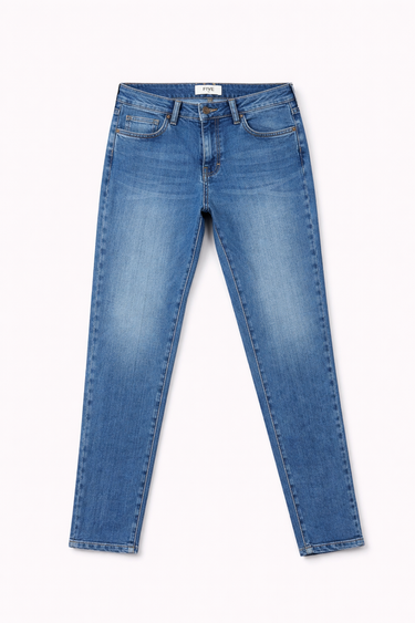 Jennifer Slim Jeans
