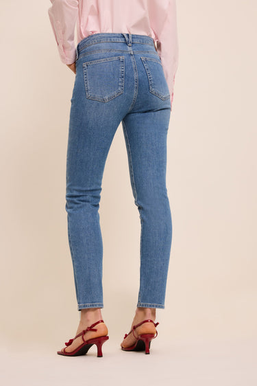 Jennifer Slim Jeans