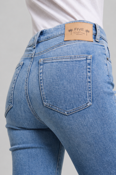 Jennifer Slim Jeans