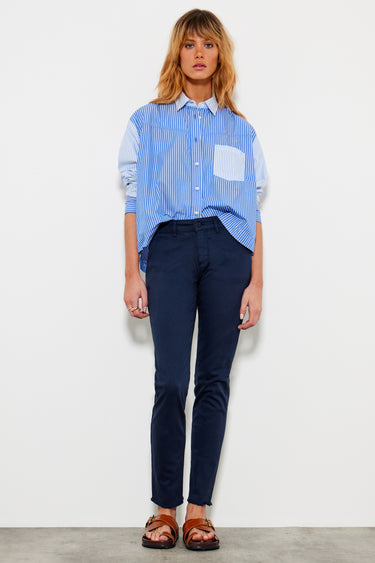 #couleur_navy